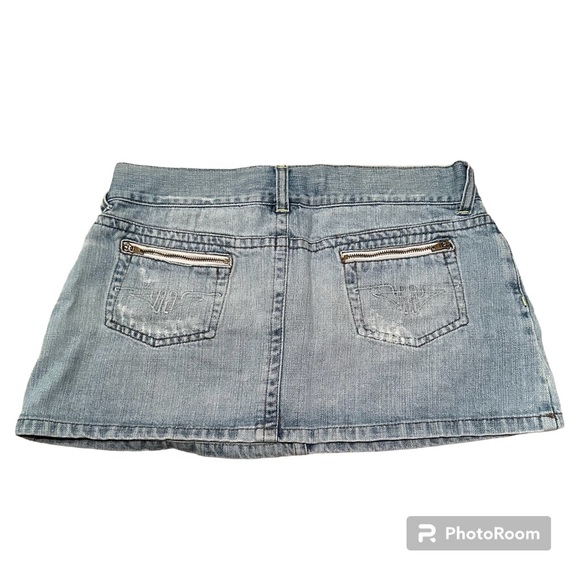 Denim Zara Skirt. 2/25 - Picture 2 of 3